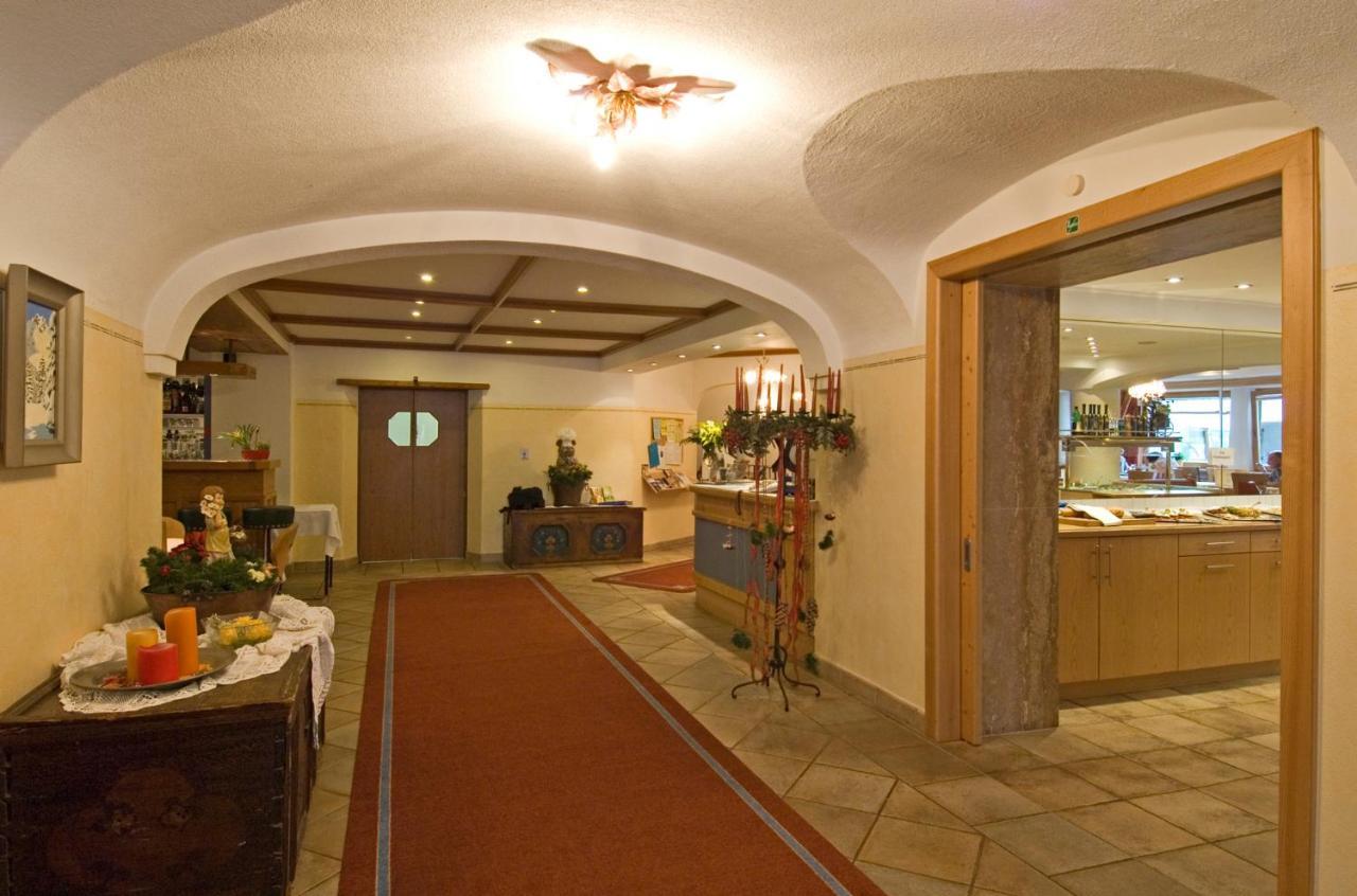 Gasthof Weberbauer Scheffau am Wilden Kaiser Bagian luar foto